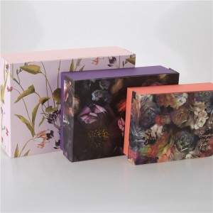 Herkkä kullattu painike Elastinen painike lahjapakkaus